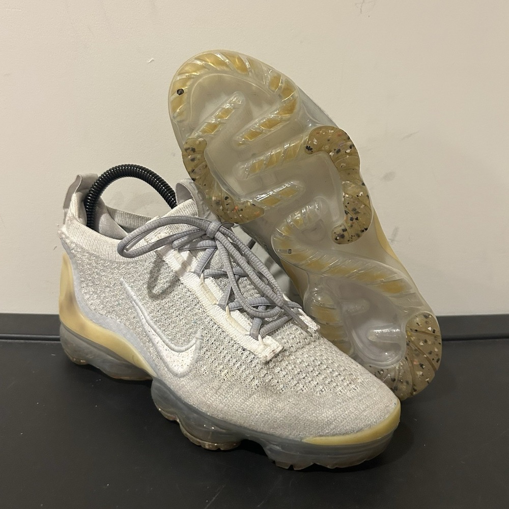 Size 6.5 Nike Air VaporMax 2021 Flyknit White Pure Platinum DC4112-100 Womens